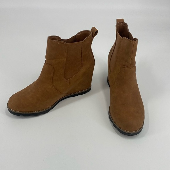 Caramel Colored booties by Target - Picture 5 of 7